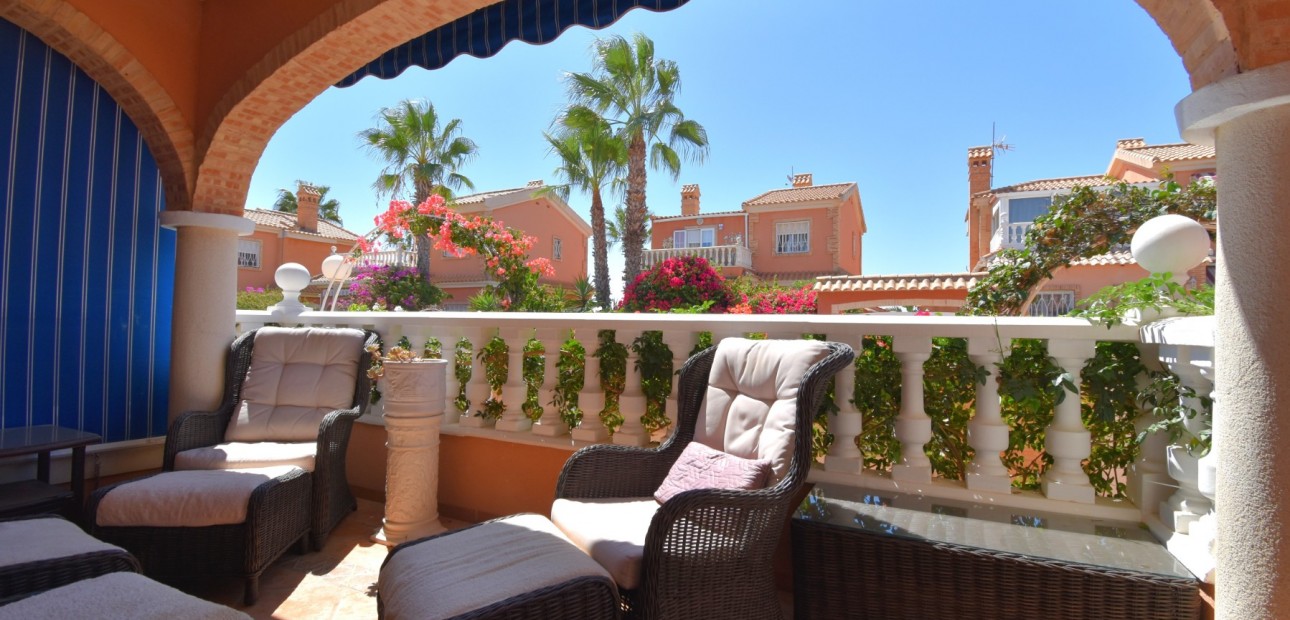 Herverkoop - Detached Villa -
Orihuela Costa - Playa Flamenca