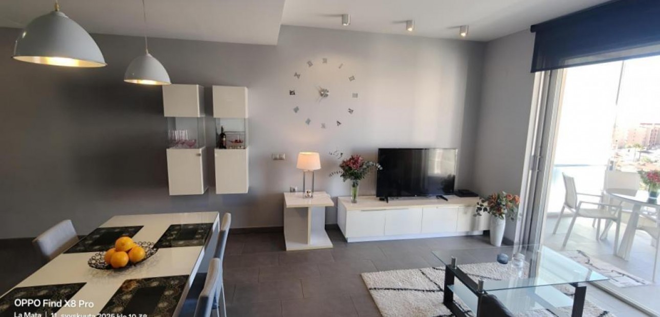 Herverkoop - Appartement / flat -
Torrevieja - La Mata
