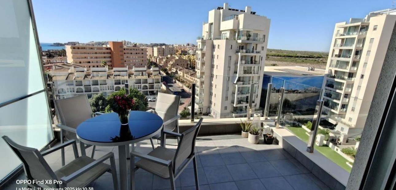 Herverkoop - Appartement / flat -
Torrevieja - La Mata
