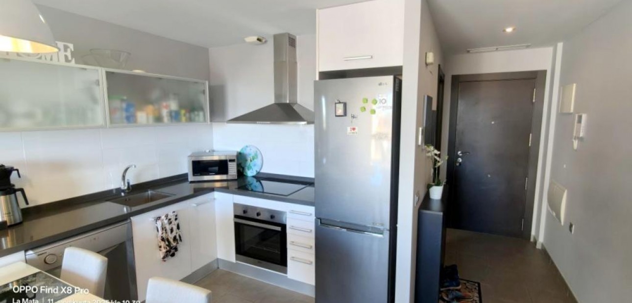 Herverkoop - Appartement / flat -
Torrevieja - La Mata