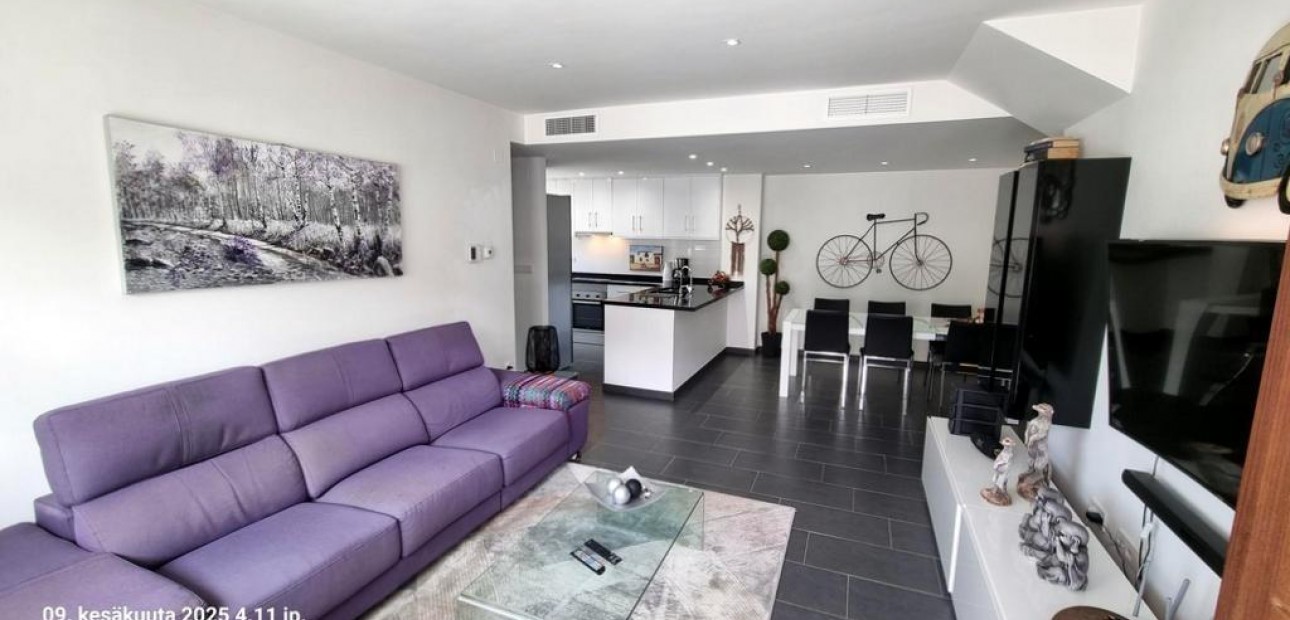 Sale - Villa -
Torrevieja - Aguas Nuevas