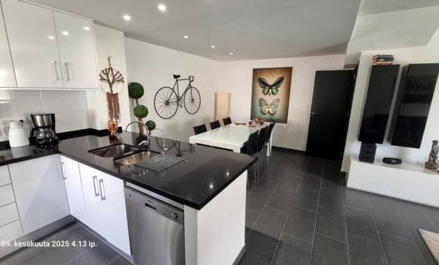 Sale - Villa -
Torrevieja - Aguas Nuevas