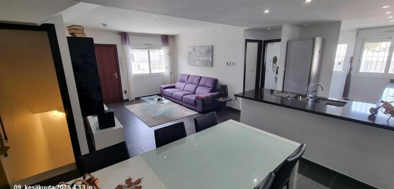 Sale - Villa -
Torrevieja - Aguas Nuevas