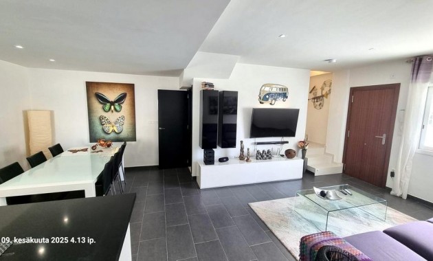 Sale - Villa -
Torrevieja - Aguas Nuevas