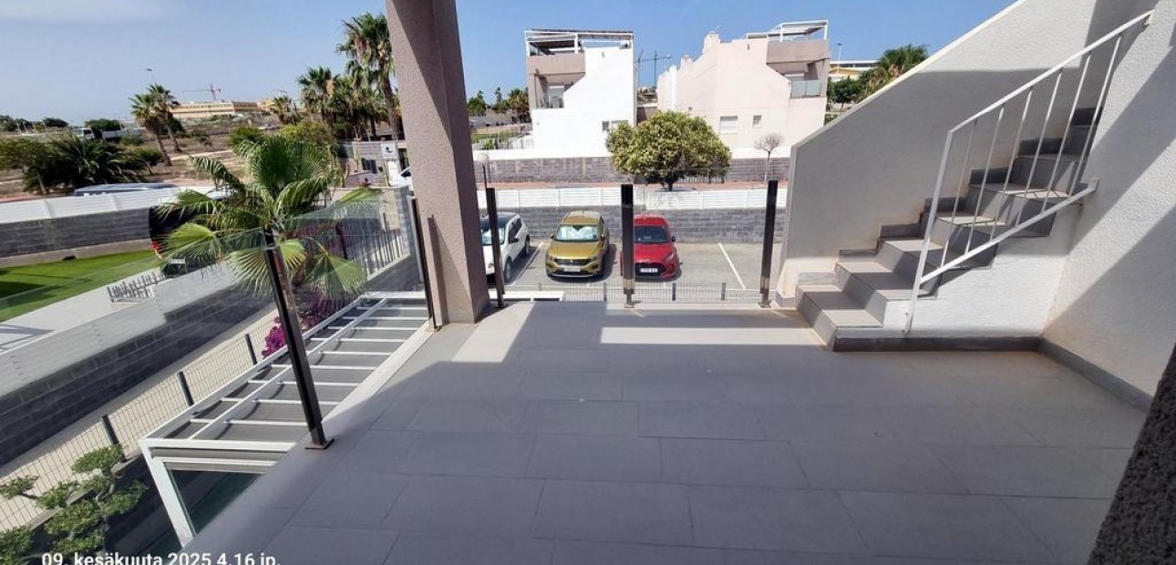 Sale - Villa -
Torrevieja - Aguas Nuevas