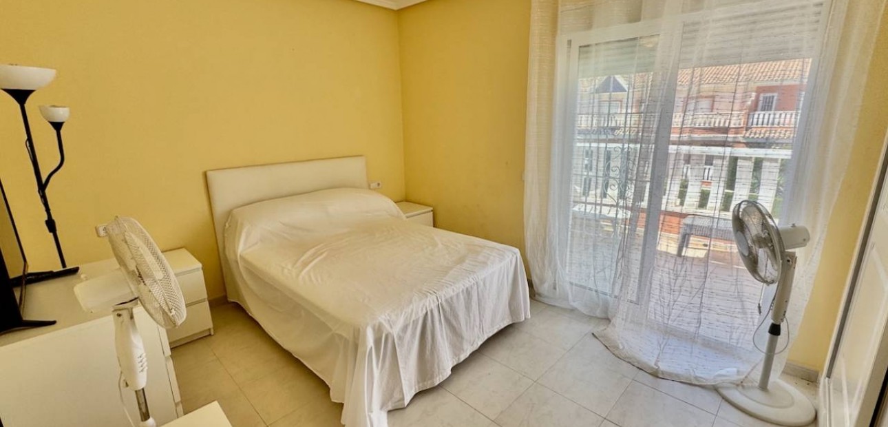 Herverkoop - Villa -
Ciudad Quesada