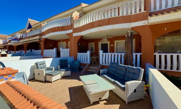 Herverkoop - Villa -
Ciudad Quesada