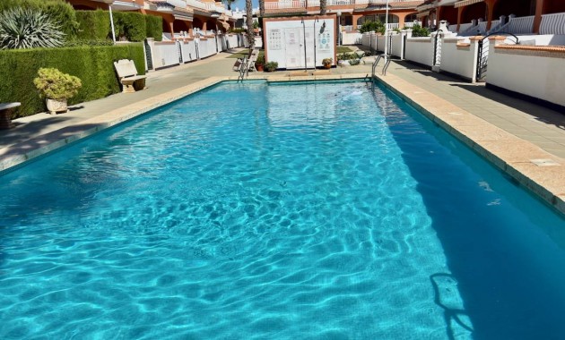 Herverkoop - Villa -
Ciudad Quesada