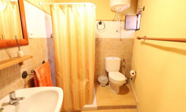 Herverkoop - House -
Fortuna - La garapacha