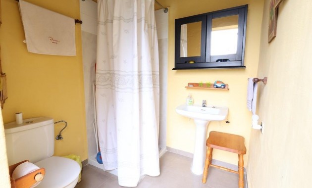 Herverkoop - House -
Fortuna - La garapacha