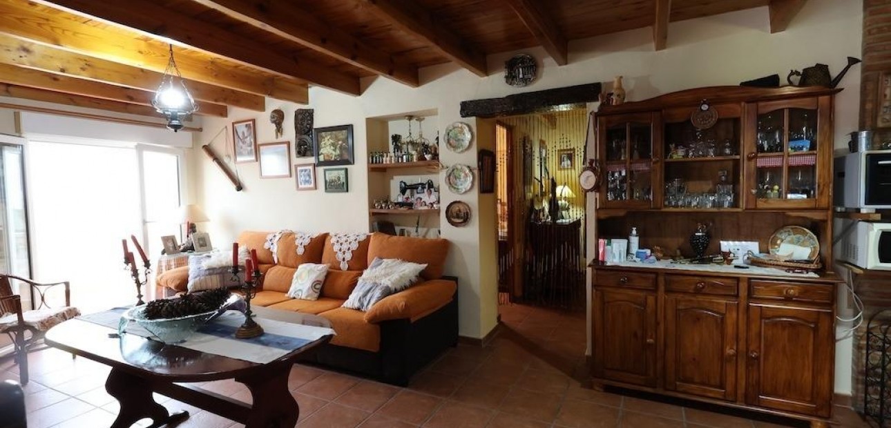 Herverkoop - Villa -
Fortuna - La garapacha