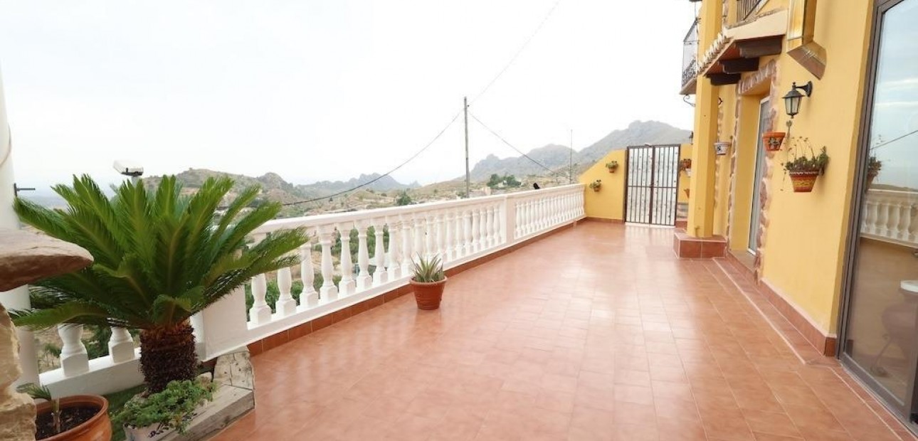 Herverkoop - Villa -
Fortuna - La garapacha