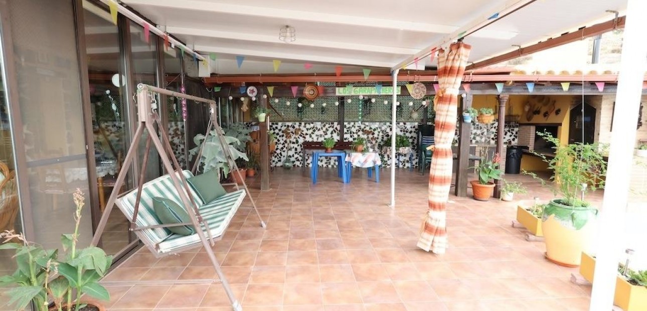 Herverkoop - Villa -
Fortuna - La garapacha