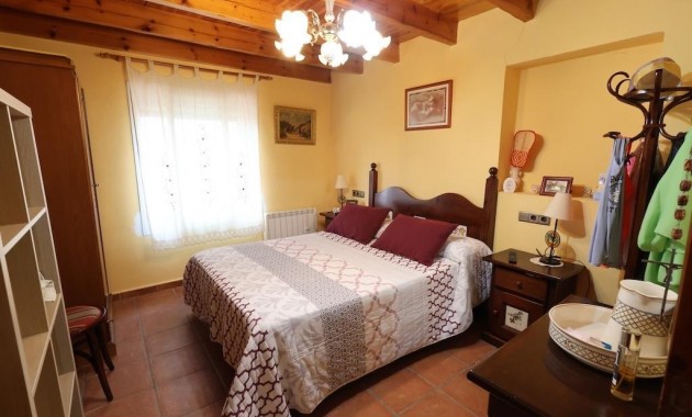 Herverkoop - Villa -
Fortuna - La garapacha