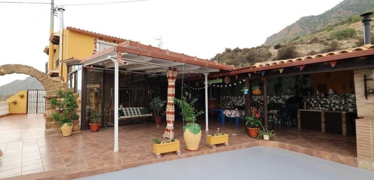 Herverkoop - Villa -
Fortuna - La garapacha