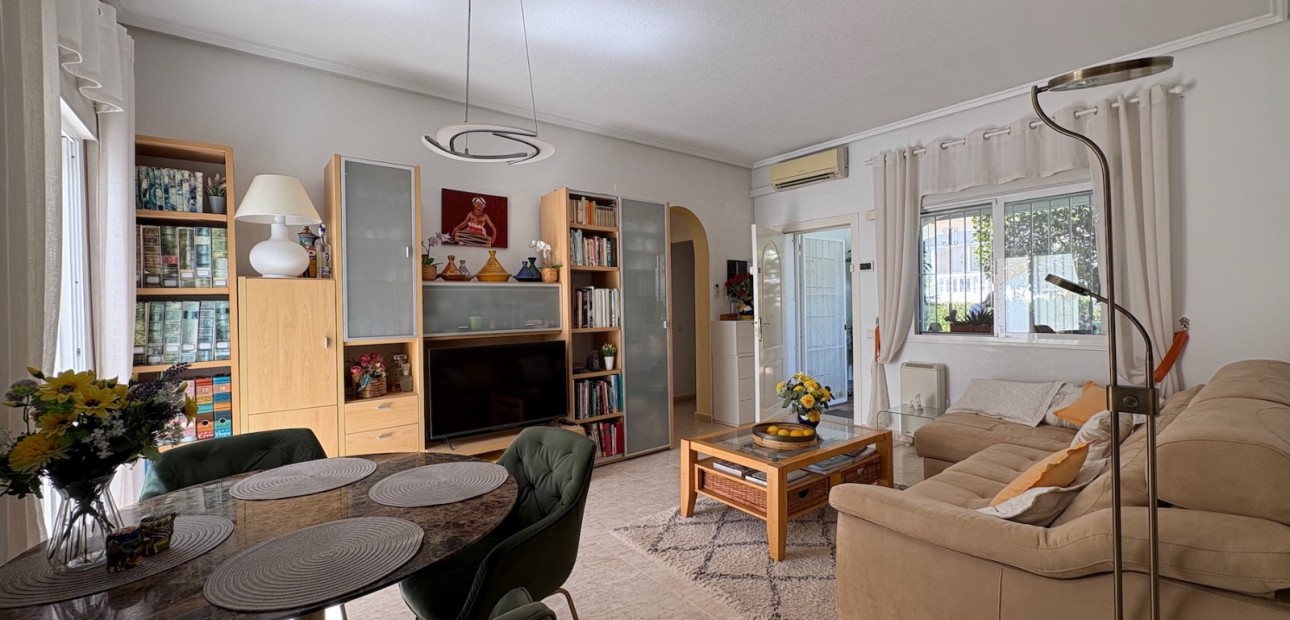 Herverkoop - Adosado -
Rojales - Ciudad Quesada