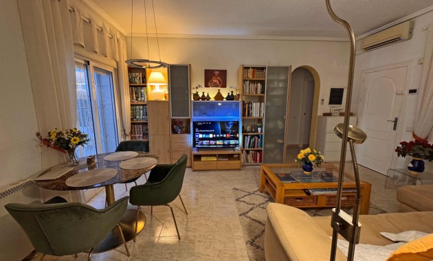 Herverkoop - Adosado -
Rojales - Ciudad Quesada