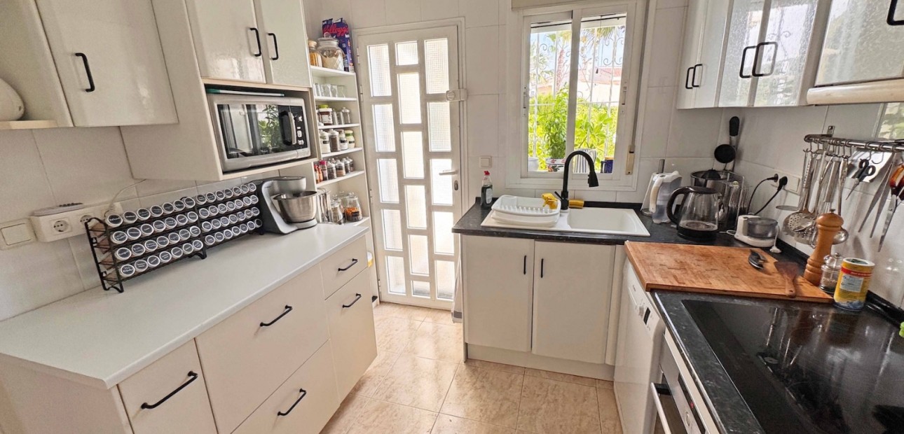 Herverkoop - Adosado -
Rojales - Ciudad Quesada