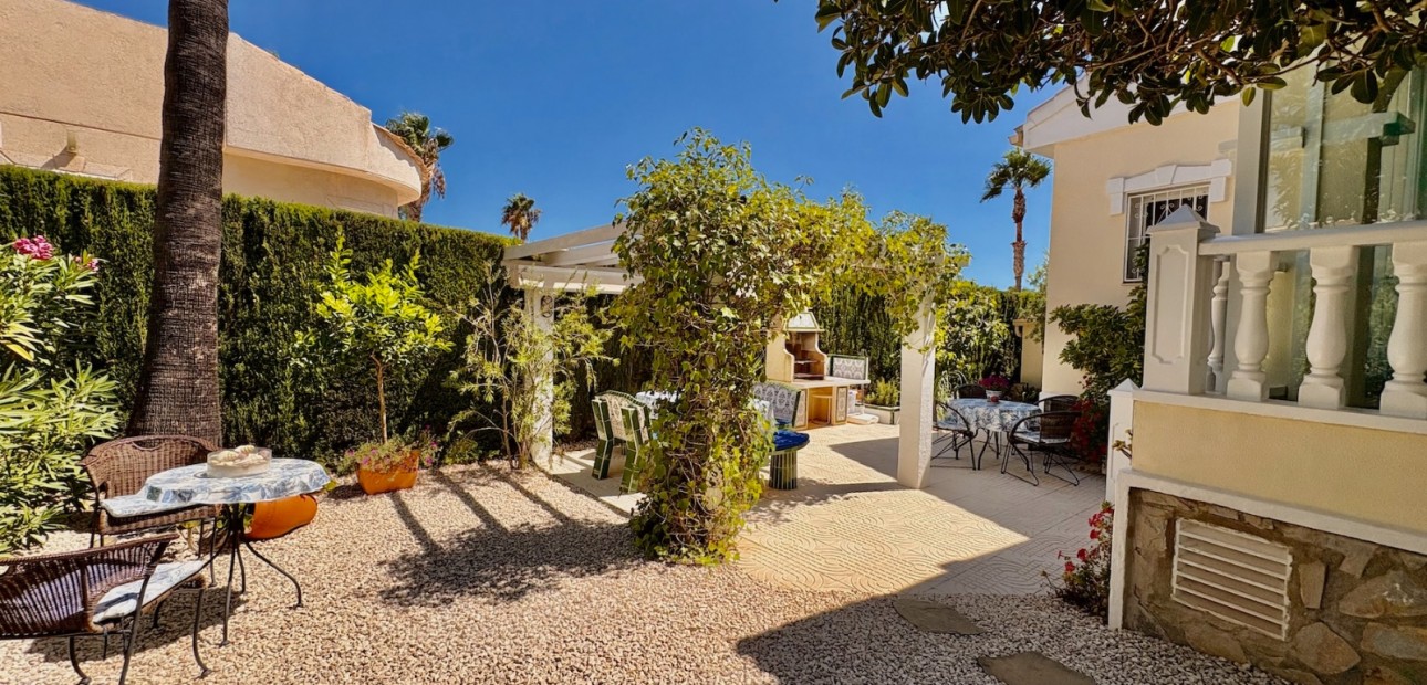 Herverkoop - Adosado -
Rojales - Ciudad Quesada