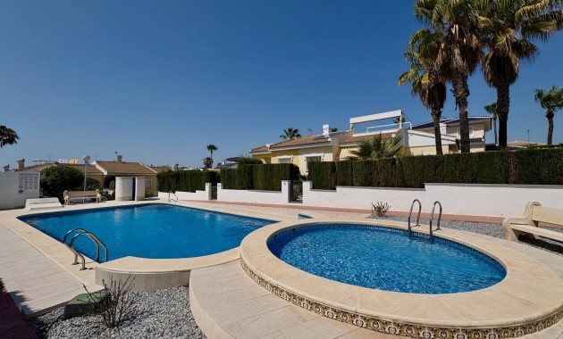 Herverkoop - Adosado -
Rojales - Ciudad Quesada