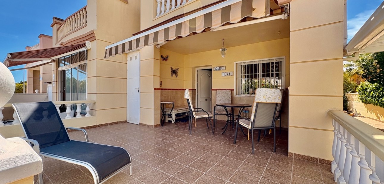 Herverkoop - Adosado -
Rojales - Ciudad Quesada