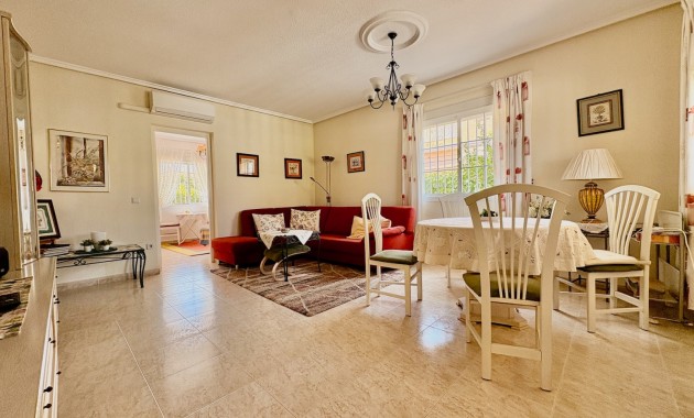 Herverkoop - Adosado -
Rojales - Ciudad Quesada