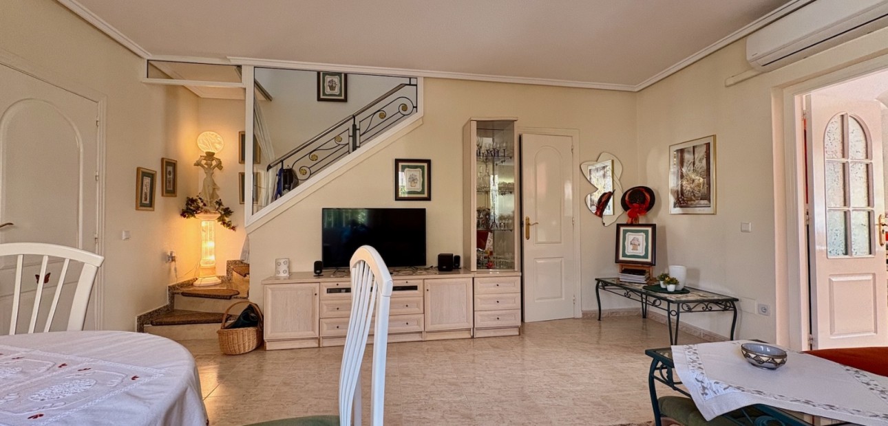 Herverkoop - Adosado -
Rojales - Ciudad Quesada