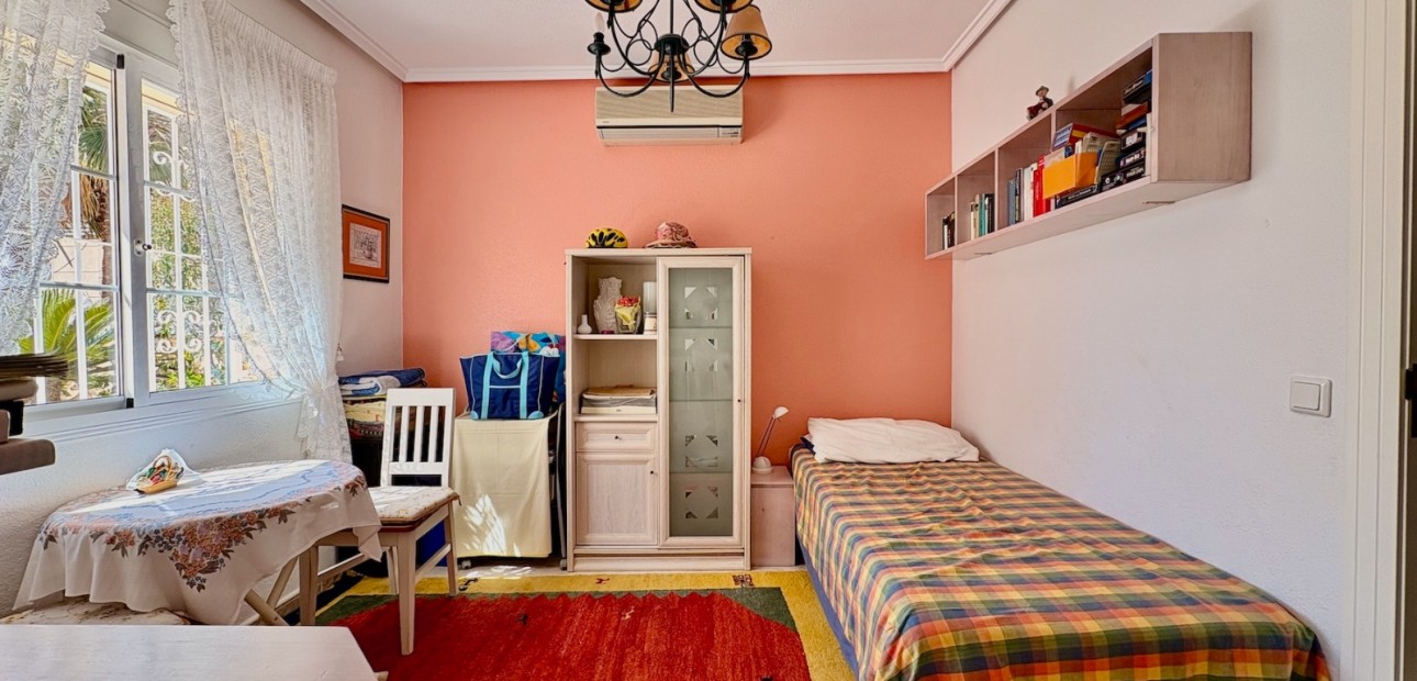 Herverkoop - Adosado -
Rojales - Ciudad Quesada