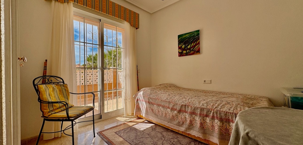 Herverkoop - Adosado -
Rojales - Ciudad Quesada