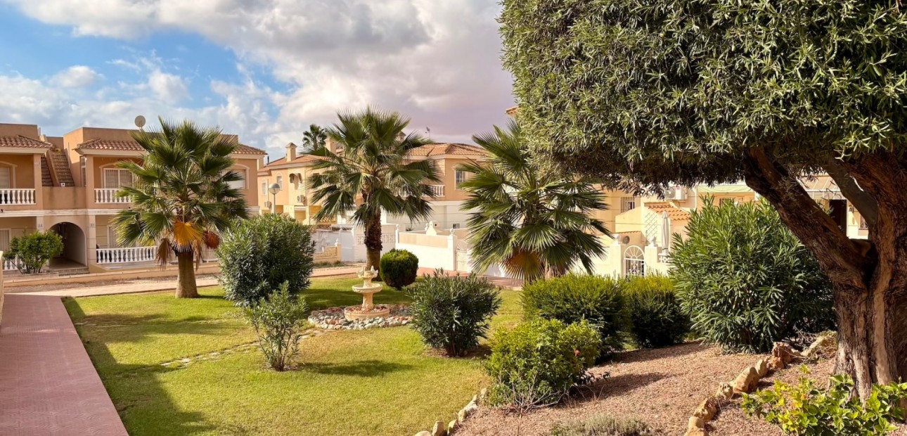 Herverkoop - Adosado -
Rojales - Ciudad Quesada