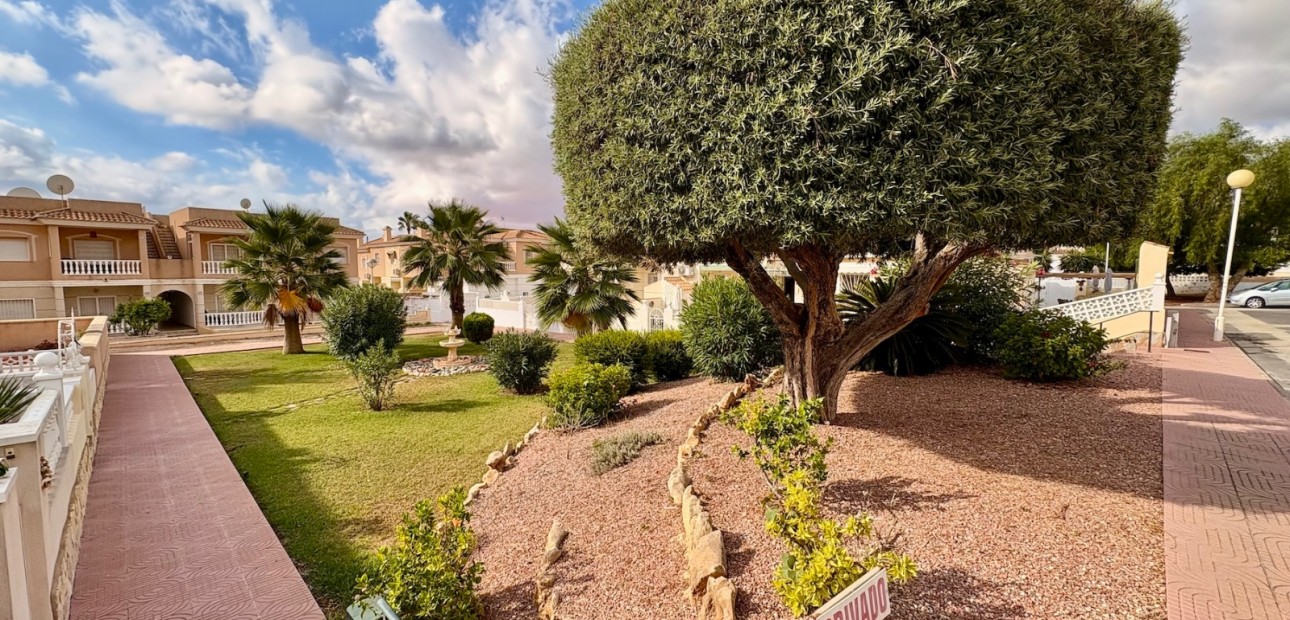 Herverkoop - Adosado -
Rojales - Ciudad Quesada