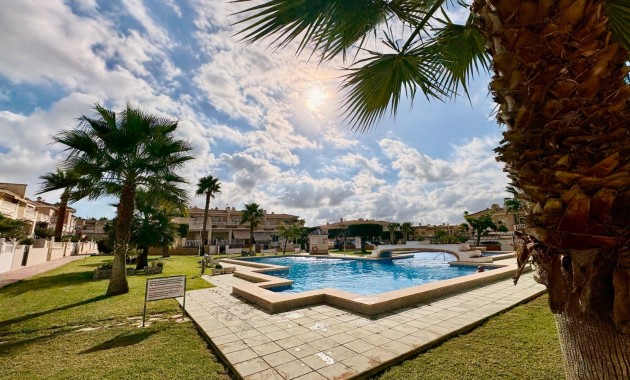 Herverkoop - Adosado -
Rojales - Ciudad Quesada