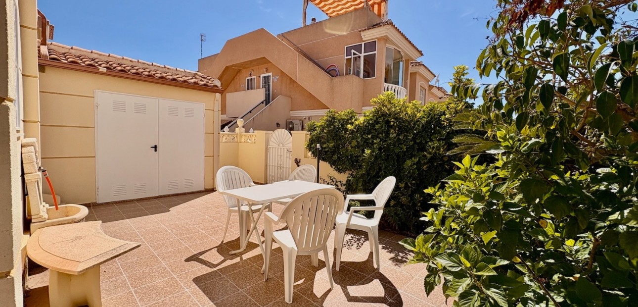 Herverkoop - Adosado -
Rojales - Ciudad Quesada