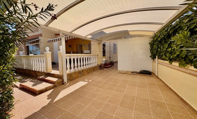 Herverkoop - Adosado -
Rojales - Ciudad Quesada