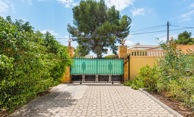 Herverkoop - Villa -
Jacarilla