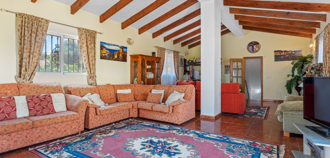 Herverkoop - Villa -
Jacarilla