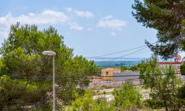 Herverkoop - Villa -
Jacarilla