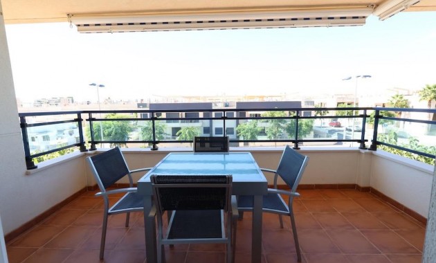 Herverkoop - Penthouse -
Pilar de la Horadada - Pueblo Latino