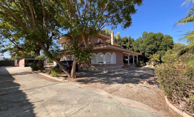 Herverkoop - Villa -
Callosa de Segura - Comunidad valenciana