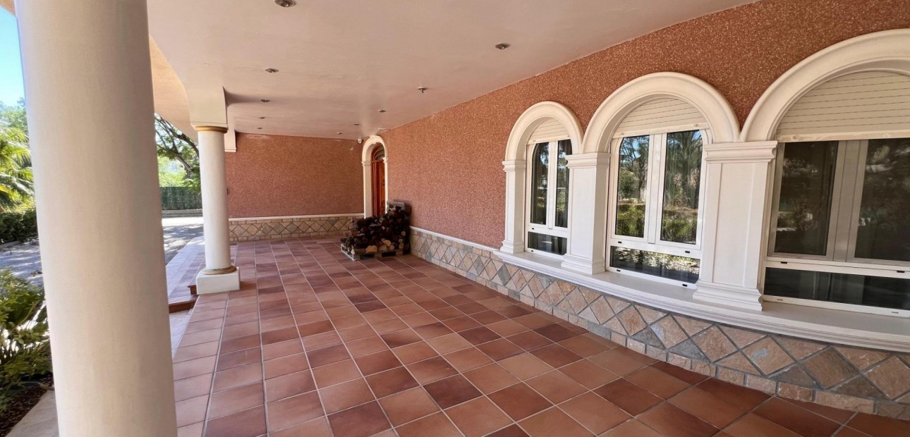 Herverkoop - Villa -
Callosa de Segura - Comunidad valenciana