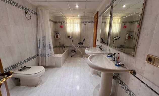 Herverkoop - Villa -
Callosa de Segura - Comunidad valenciana