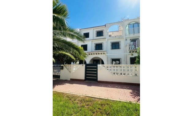 Herverkoop - duplex -
Torrevieja - Centro