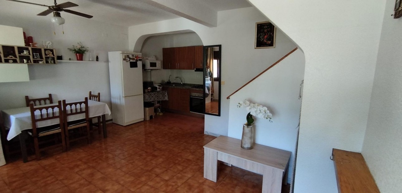 Herverkoop - duplex -
Torrevieja - Centro