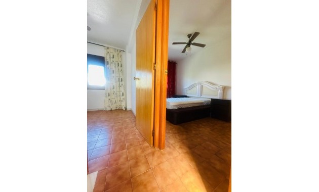 Herverkoop - duplex -
Torrevieja - Centro