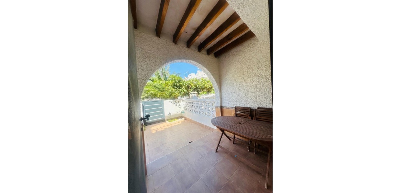 Herverkoop - duplex -
Torrevieja - Centro