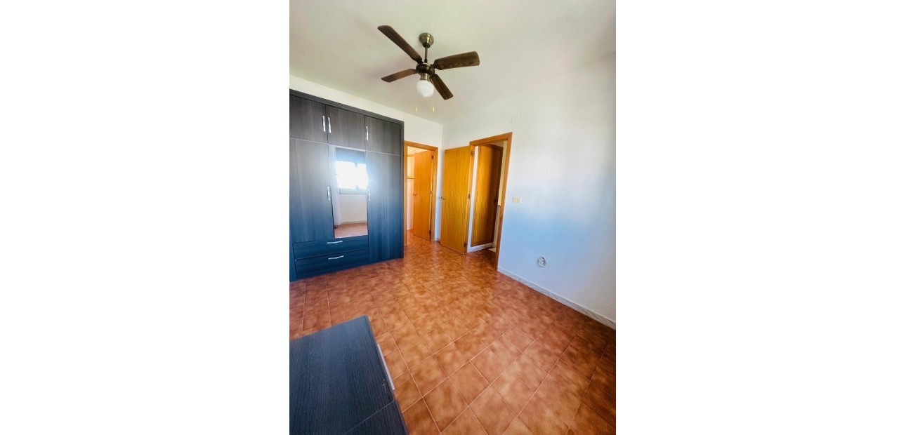 Herverkoop - duplex -
Torrevieja - Centro