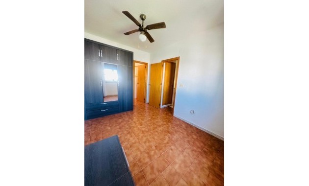 Herverkoop - duplex -
Torrevieja - Centro