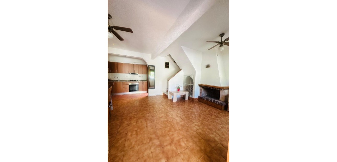 Herverkoop - duplex -
Torrevieja - Centro