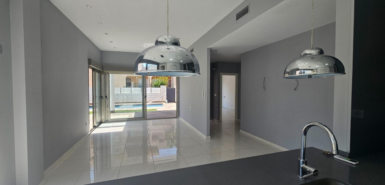 Venta - Villa -
Orihuela - La Matanza