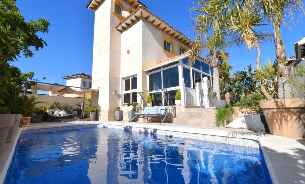 Sale - Detached Villa -
Orihuela Costa - Playa Flamenca